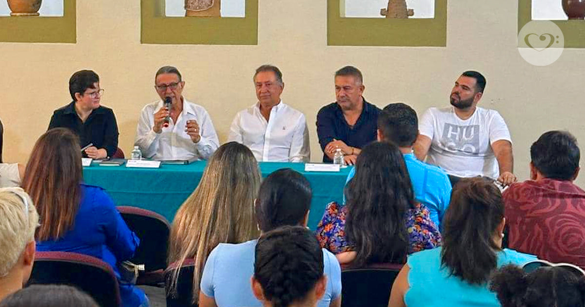 Expo compositores presente en el Foro de Alianzas "uniendo talentos"