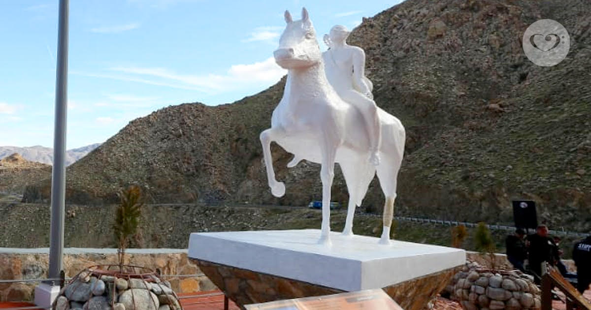 Conoce el origen del caballo blanco canción de Jose Alfredo Jimenez